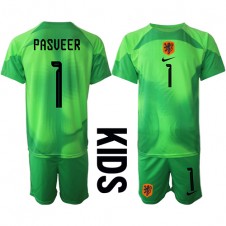 Nederländerna Remko Pasveer #1 Målvakt Hemmaställ Barn VM 2022 Korta ärmar (+ Korta byxor)